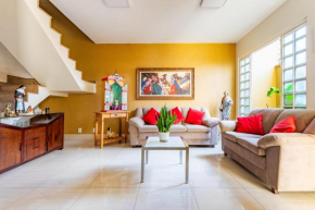 Quarto em residencia familiar compartilhada